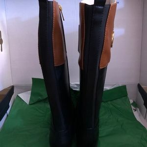 Tommy Hilfiger Boots Wide Neck 10 NEW